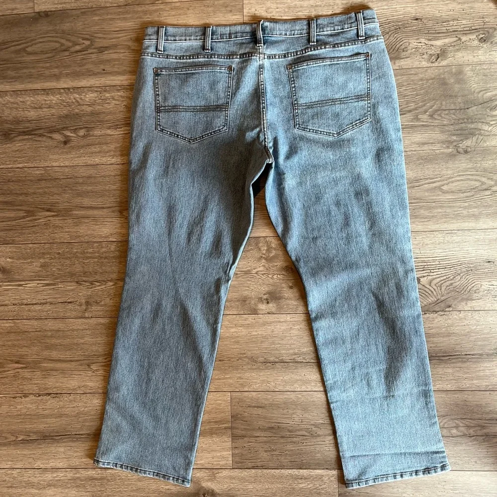RedHead Bass Pro Shop Men’s Relaxed Fit Light Wash Denim Jeans Blue 42x34 NWOT